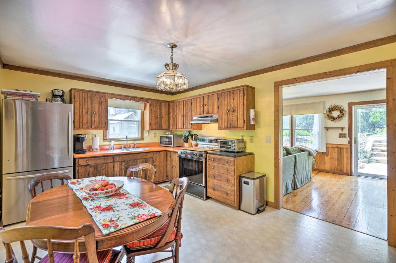Charming Cottage Less Than 10 Mi To Wineries And Skiing! Nellysford Luaran gambar