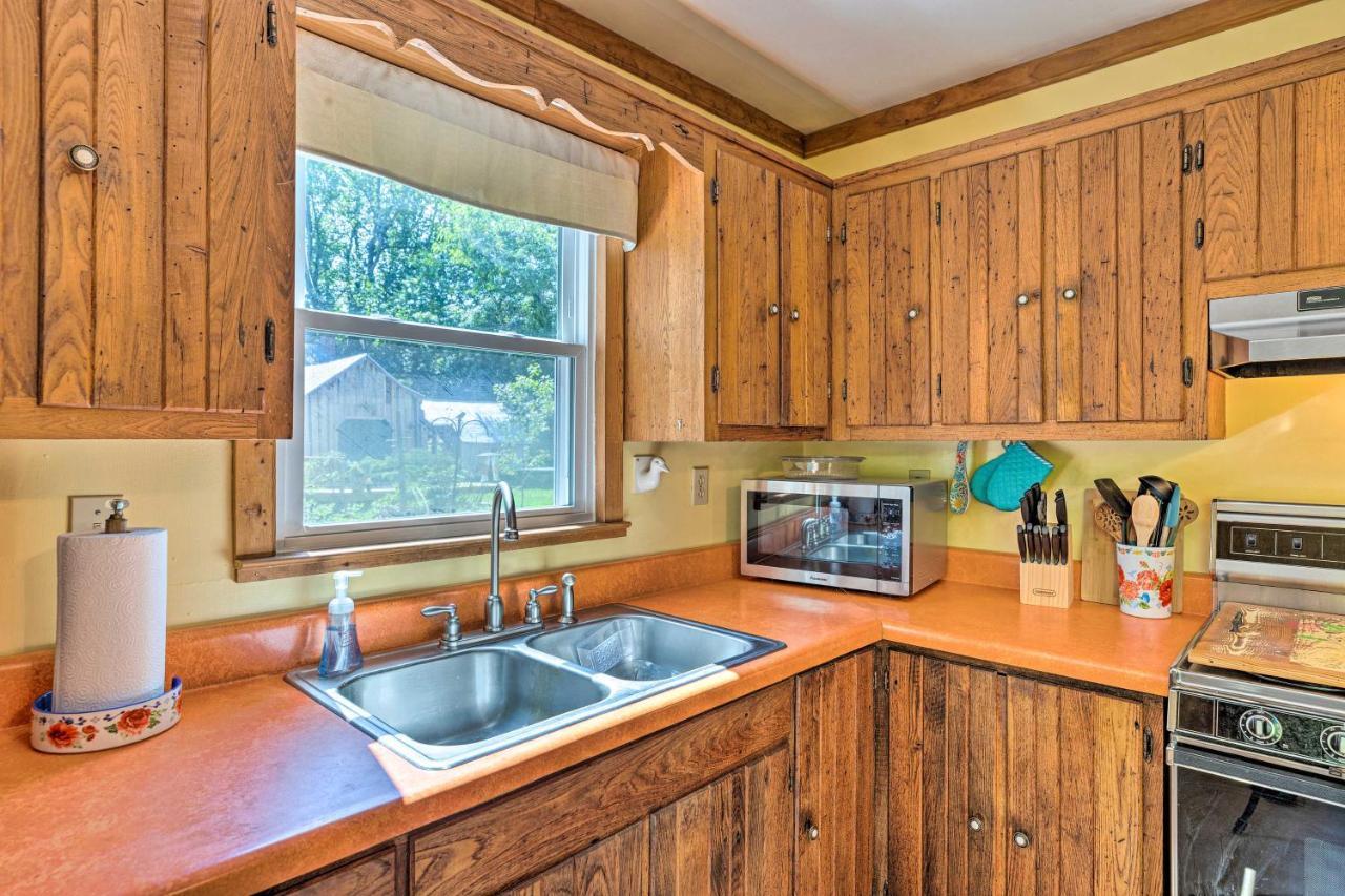 Charming Cottage Less Than 10 Mi To Wineries And Skiing! Nellysford Luaran gambar